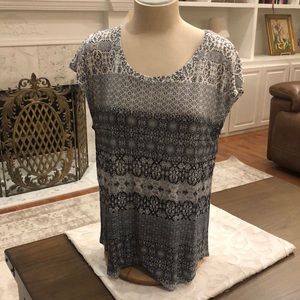 Lucky Brand women’s t shirt, grey/black